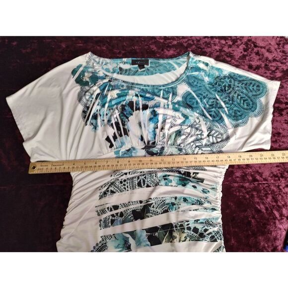 IZ Buyer silky stretchy blouse size large - Picture 4 of 5